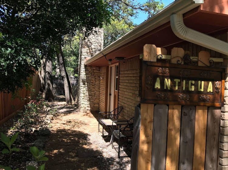 The Cove BnB0