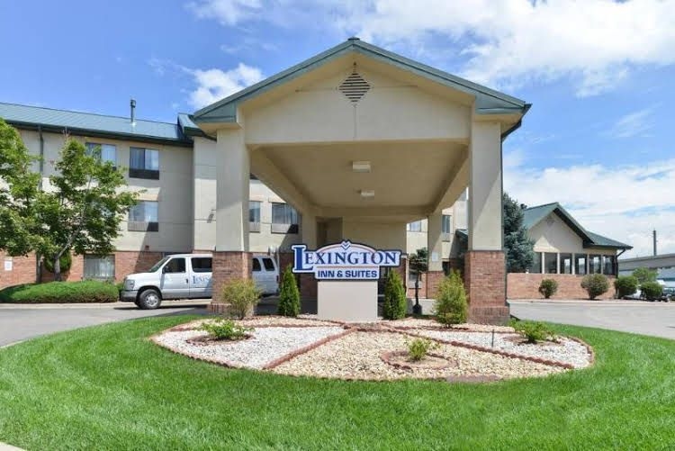 Lexington Inn and Suites Denver Airport at Gateway Park0