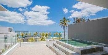 Latitude by Horizon Holidays0