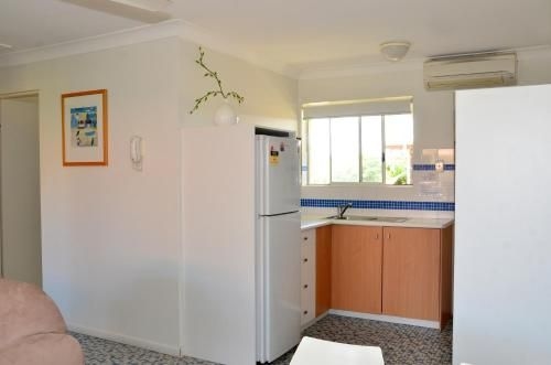 Arlia Sands Apartments2