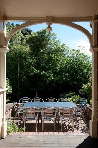 Lowena Cafe and Accommodation4