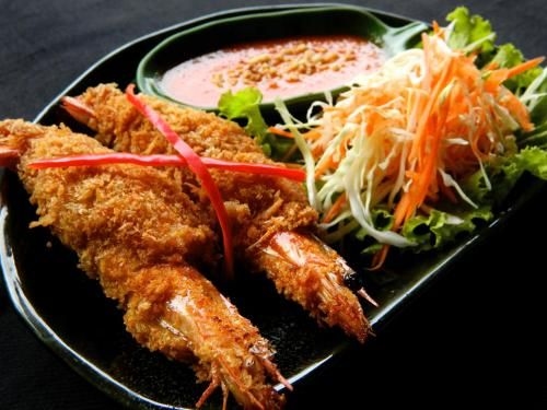 ชูการ์ แอนด์ สไปซ์ อินน์ (Sugar and Spice Inn)1