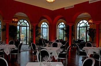 B Bou La Vinuela and Spa0