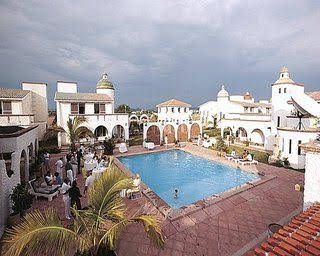 Villas La Alhambra El Cid0