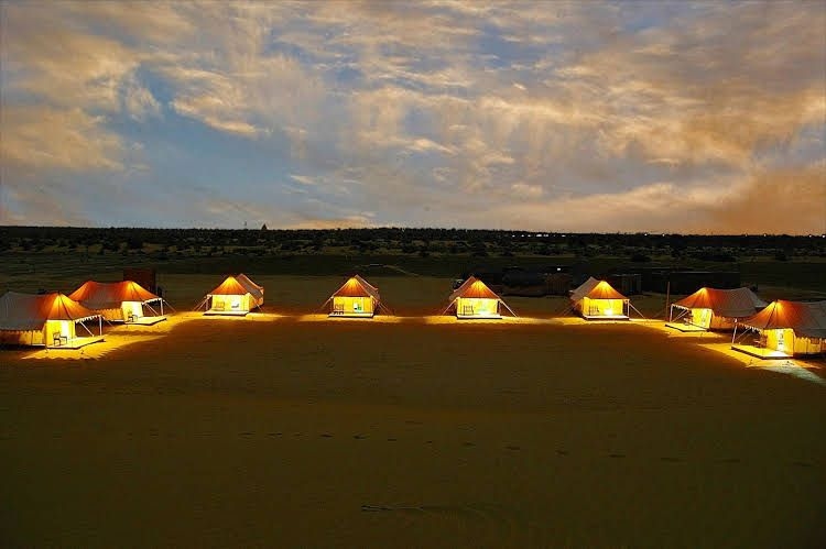 Moonlight Oasis Camp2