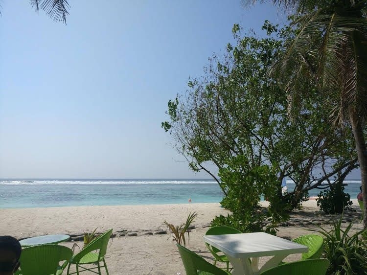 Simry Beachside0