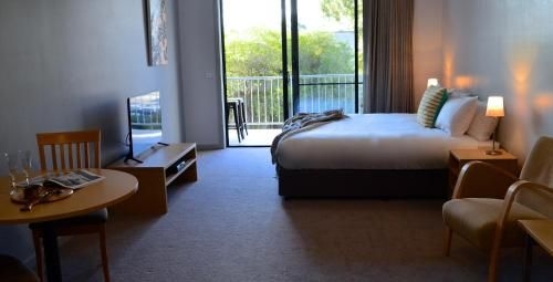 Mansfield Apartments2