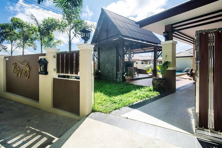 Thip Villa3