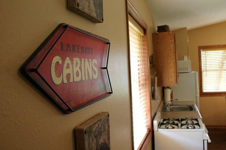 Lakes End Cabin Resort0