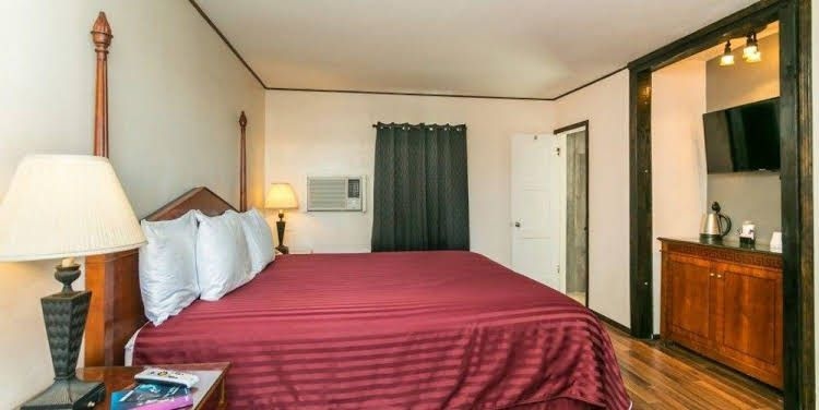 Apache Lodge0