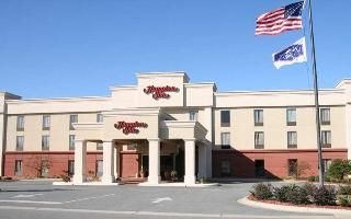 Hampton Inn Moultrie1