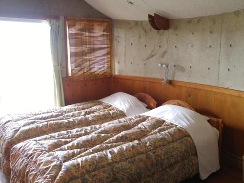 บัซ รีสอร์ต (BUZZ RESORT)0