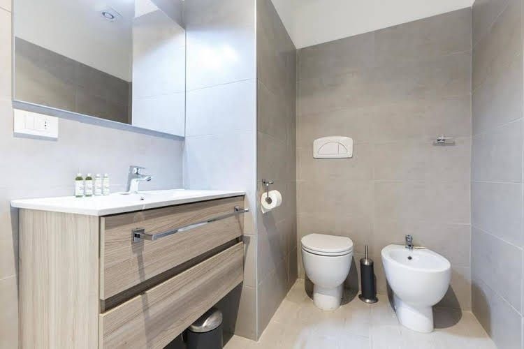 SALLUSTIO LUXURY SUITES0