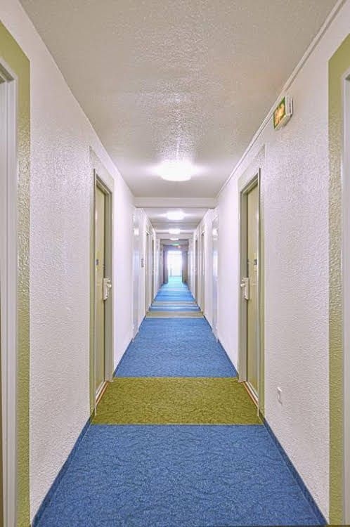 ibis budget Frejus Saint Raphael Centre et Plage0