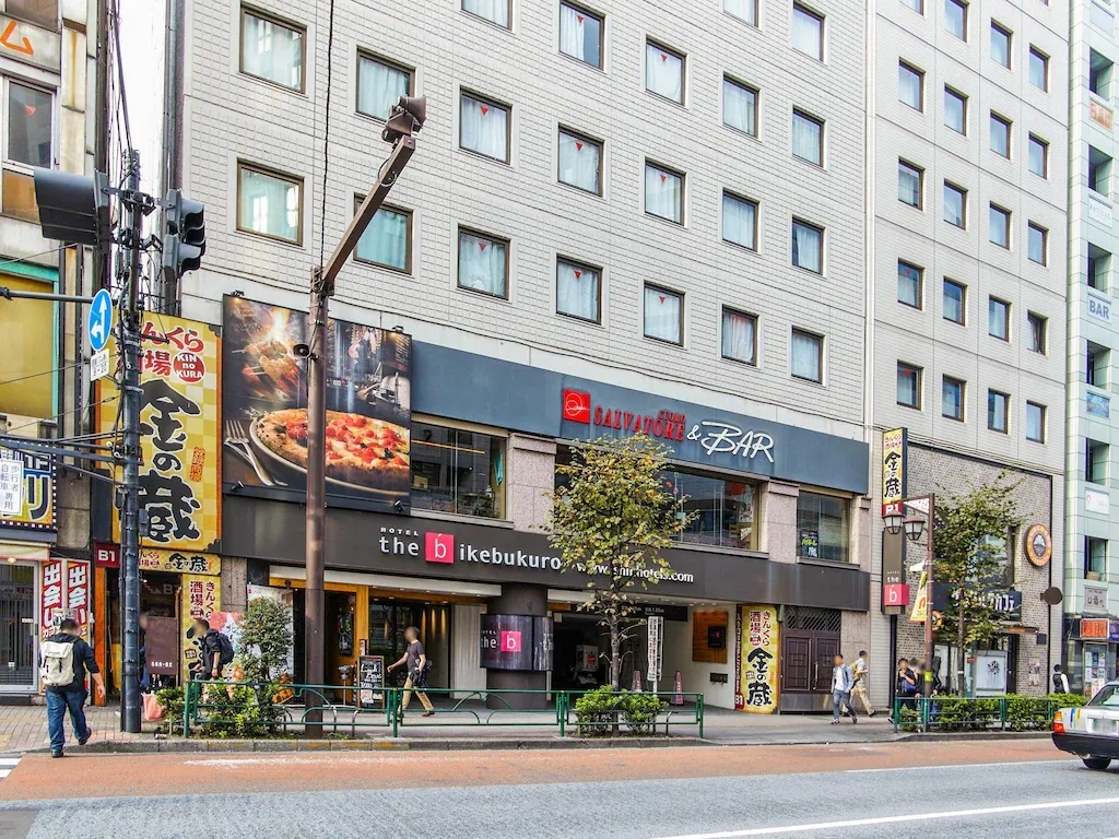 เดอะ บี อิเกบูกูโระ (the b ikebukuro)1