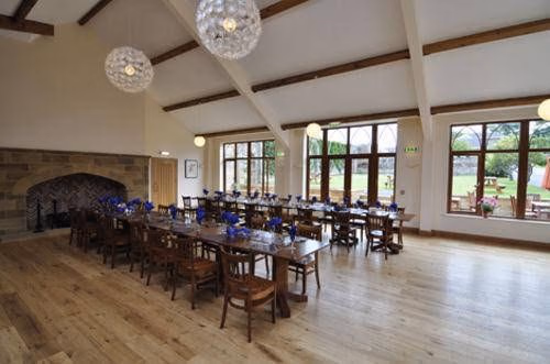 Sneaton Castle Centre0