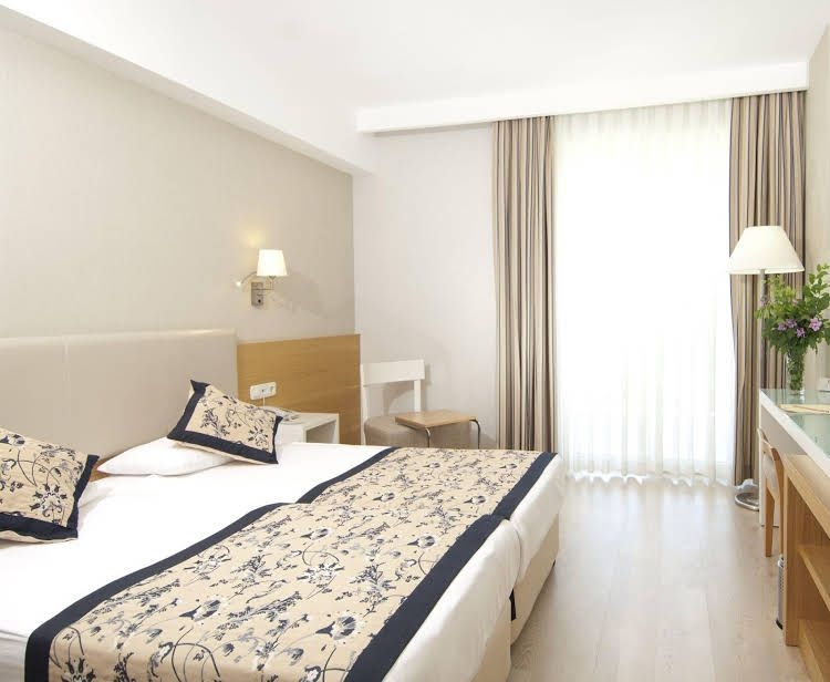 Trendy Palm Beach All Inclusive0