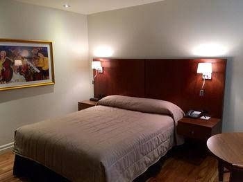 Motel Mistral0