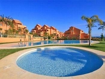 Nikki Penthouse0