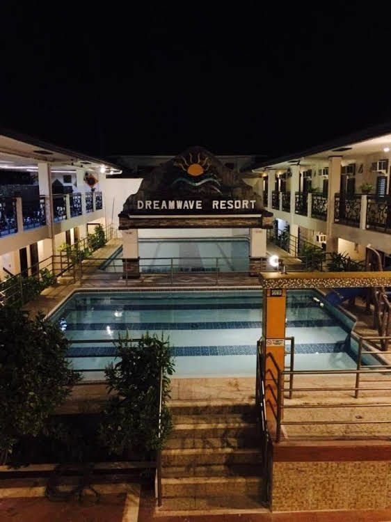 Dreamwave Resort Pansol0