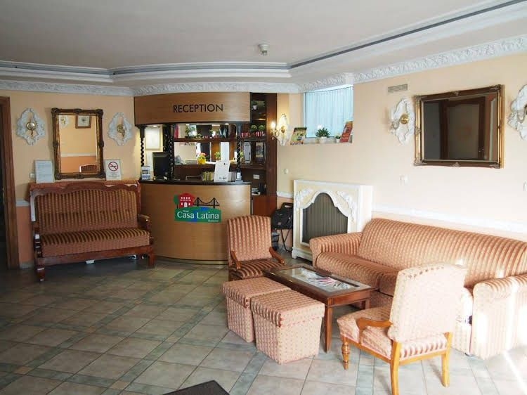 Casa Latina1