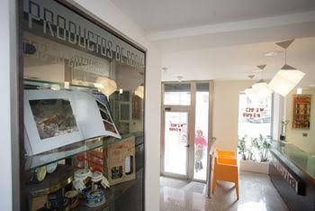 Hostal La Vitorina0