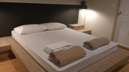อินน์ สเตชั่นส์ โฮสเทล (Inn Stations Hostel)4