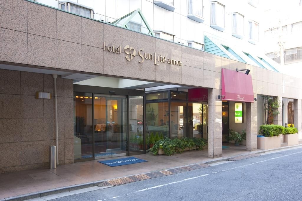 โรงแรมซันไลท์ ชินจูกุ (Hotel Sunlite Shinjuku)0