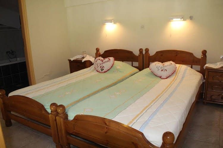 Dimitras Maisonette0