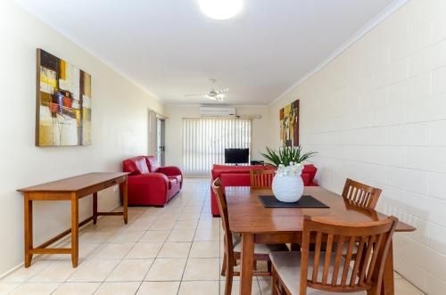 Como Apartments Gladstone0