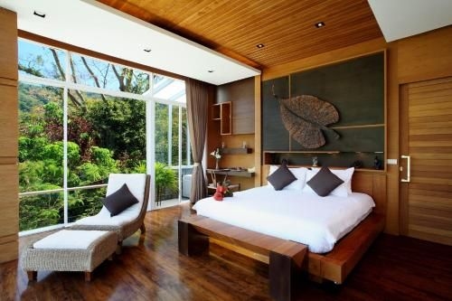เพซิเด้นเชี่ยว เพ้นเฮ้าส์ (Presidential Penthouse)0