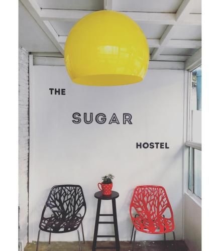 เดอะ ชูการ์ โฮสเทล (The Sugar Hostel)0