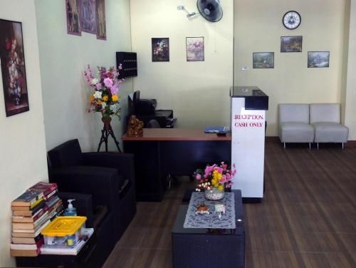 โรงแรมลักกี้ ป่าตอง (Lucky Patong Hotel)2
