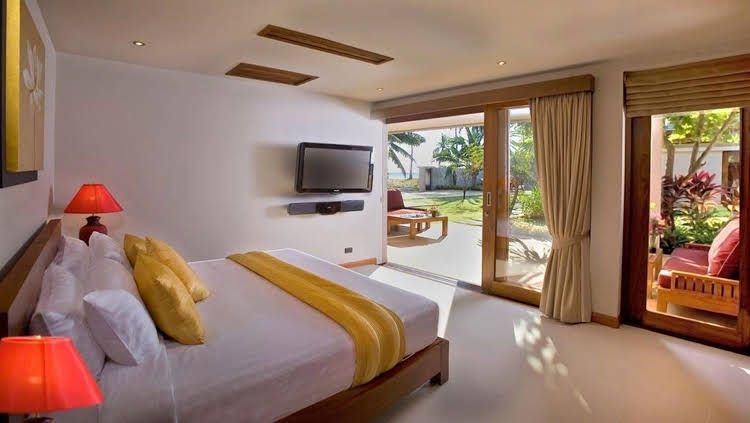 Samara Luxury Beachfront Villa3