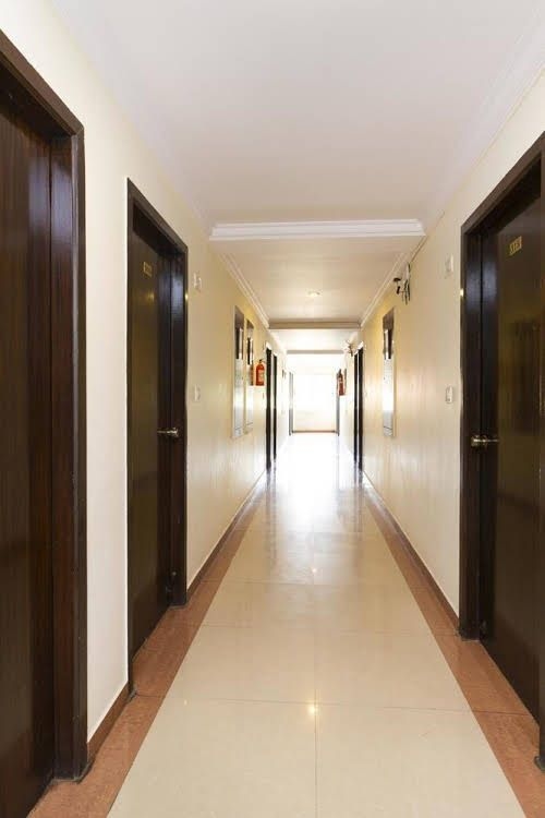 OYO Rooms MG Road Trinity Circle1