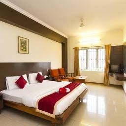 OYO Rooms MG Road Trinity Circle0