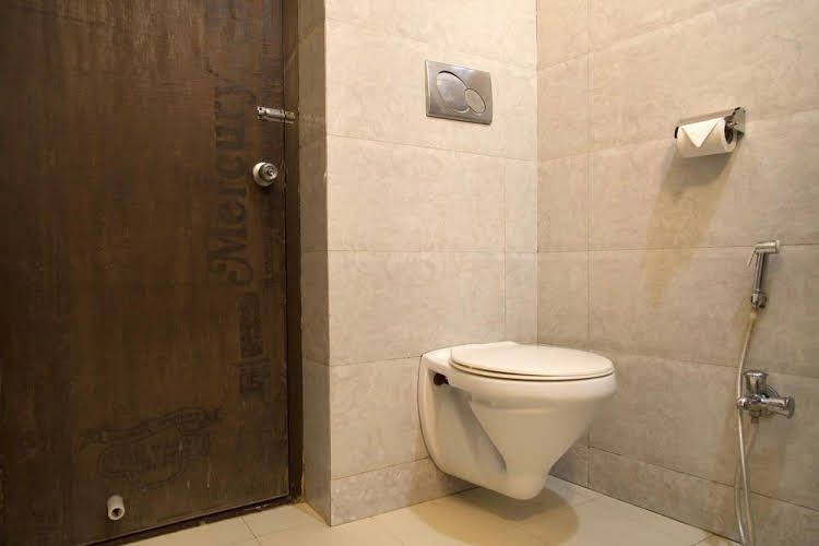 OYO Rooms Bani Park Bhrigu Marg0
