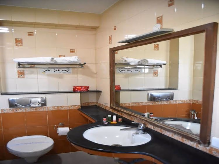 OYO Rooms Railway Station Kumbakonam0