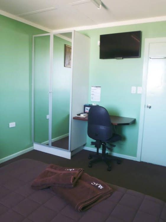Micks Accommodation Club0