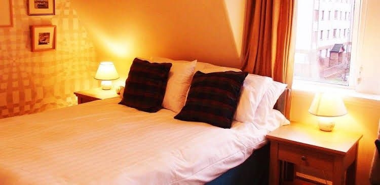 Canadale Guest House0