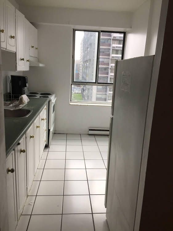Toronto Furnished Living Sherbourne0