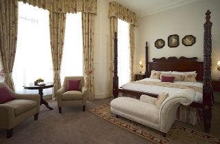 The Park International Suites4