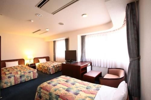 โรงแรมเออโม รีเจนซี (Hotel Ermou Regency)1