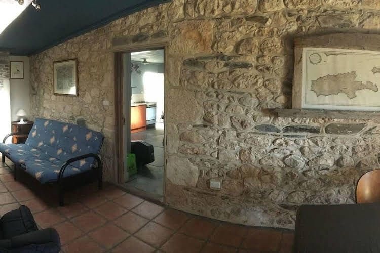Wyndbourne Cottage2