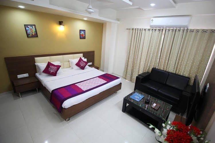 OYO Rooms Ahmedabad Airport Gandhinagar Highway0