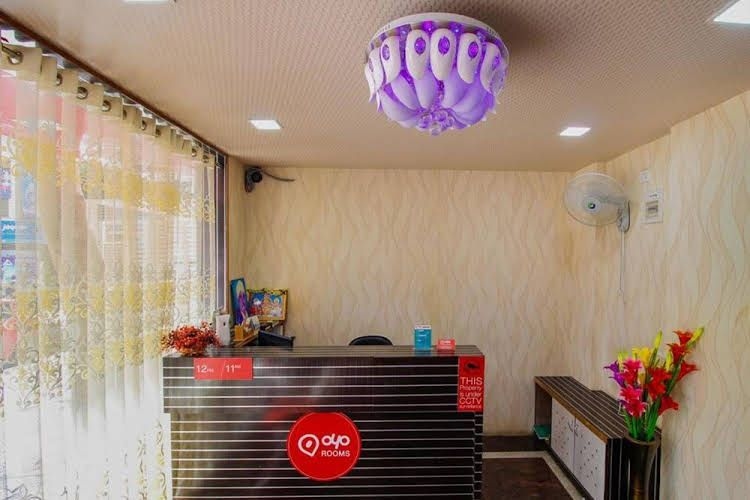 OYO Rooms Koramangala Club Road0