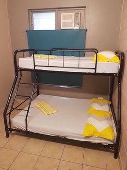 Down Under Hostels Darwin0