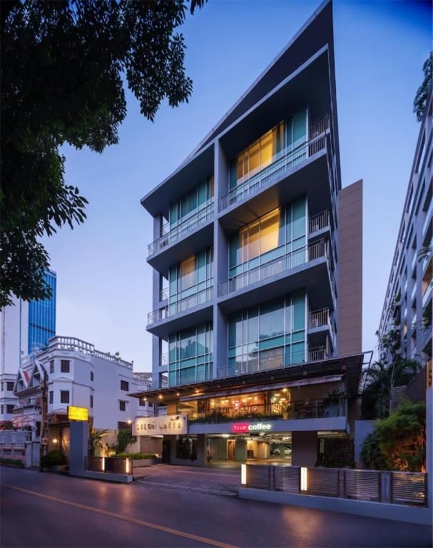 Silom Lofts0
