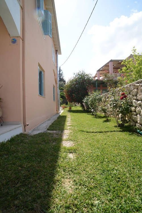 Tsonas apartments0