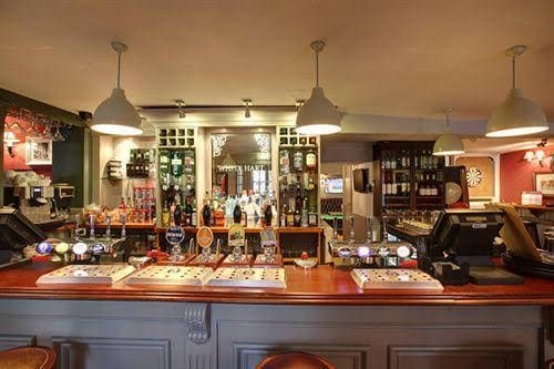 The White Hart0